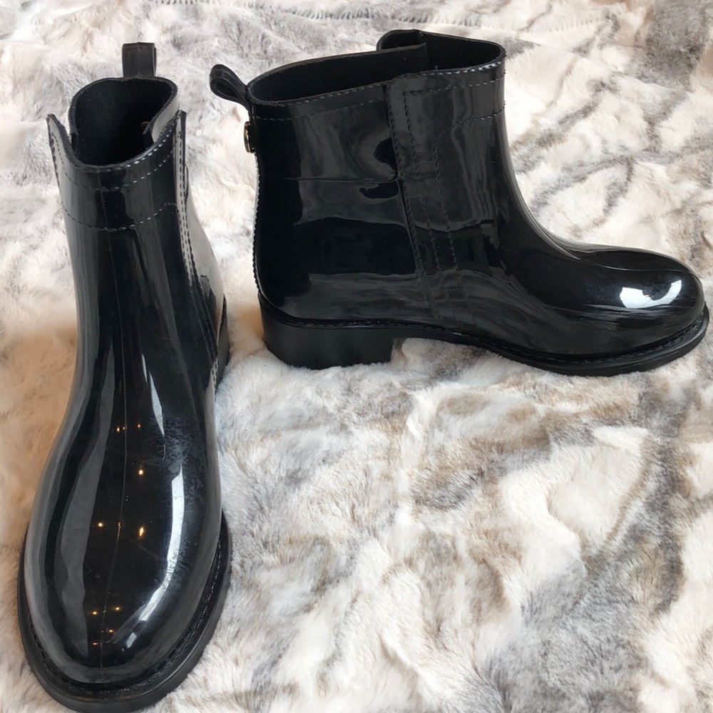 Nicole Miller Mela Ankle Rainboot